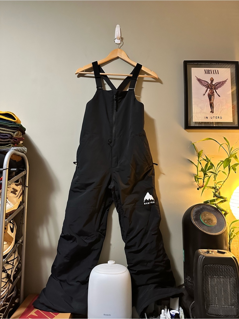 Burton Black Womens Insulated Snow Bib Pants